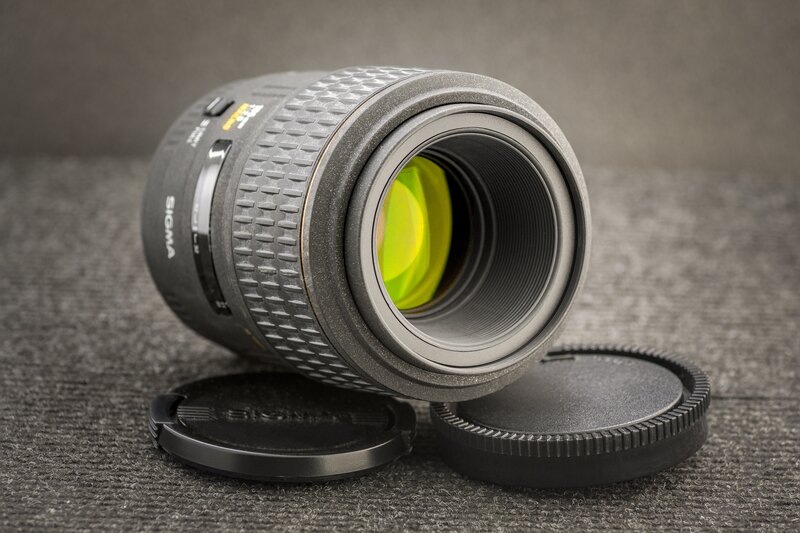 Obiectiv Sigma full frame AF EX 105mm f 2.8 macro 1:1 montura Sony A